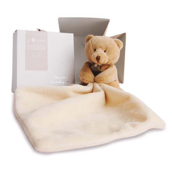 Babies and Dummies: With or Without?